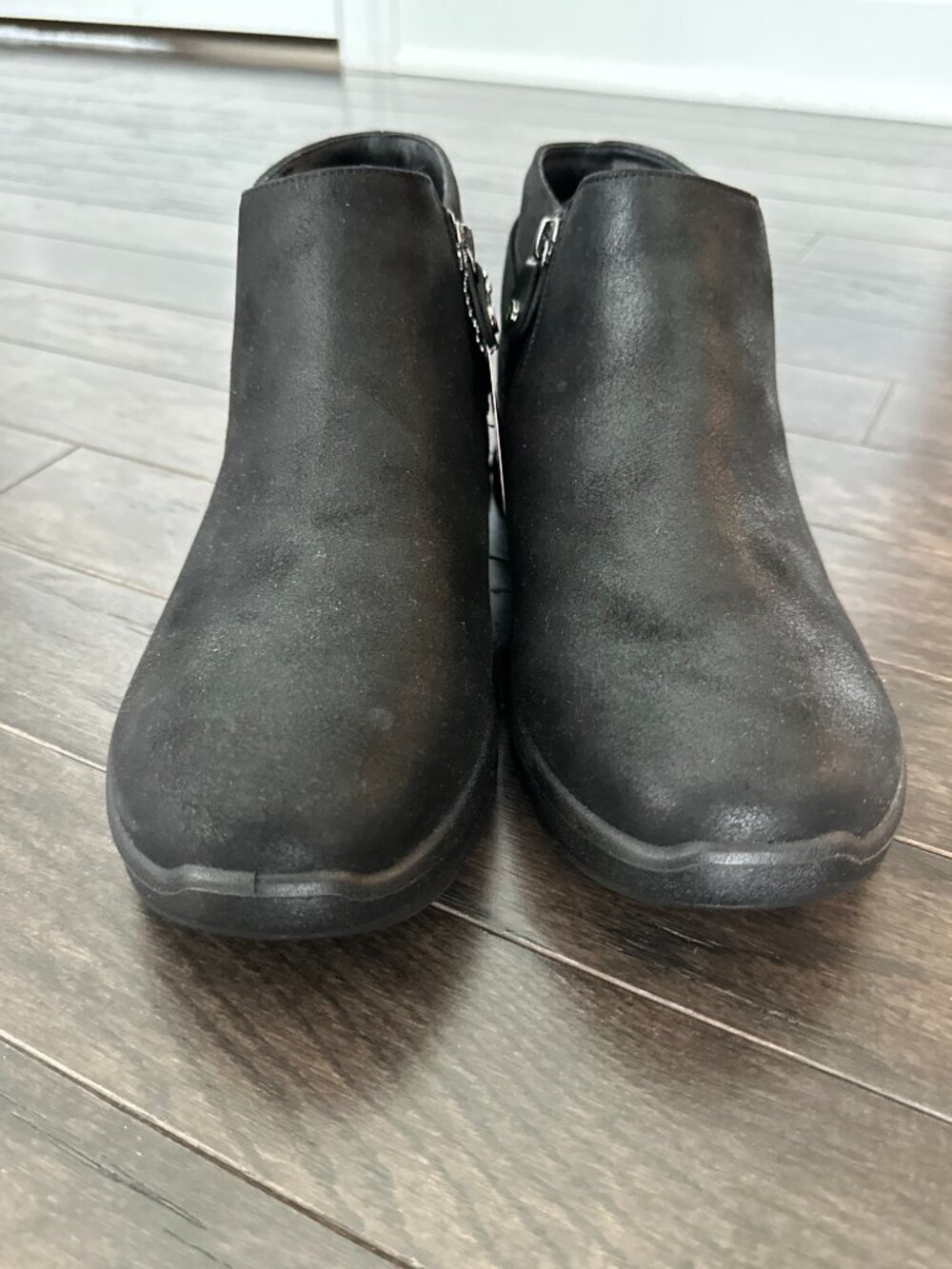 Skechers Women's Relaxed Fit: Lovely Vibe - Moonlight Booties Sz 11 - Picture 4 of 13